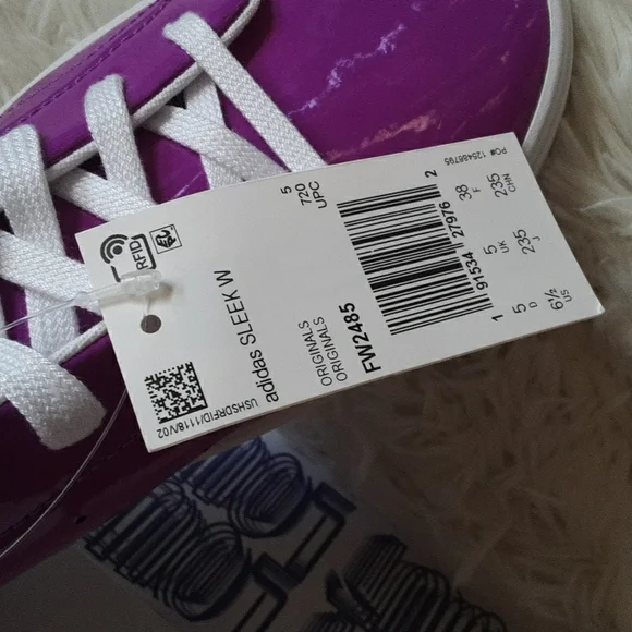 SALE!!!Adidas sleek snickers - Picture 7 of 12